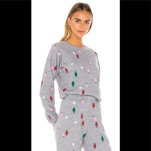 ❄️NWT WILDFOX Twinkle Lights Fiona Crew Sweater❄️